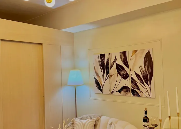 Quezon Luxury Unit Sun Residences Welcome Rotonda Espana